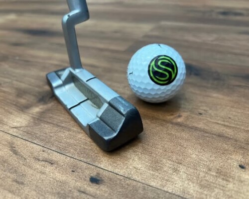 Branded golf balls designed for promotions, corporate gifts, and tournaments Custom golf balls with logos for giveaways or golf tournaments