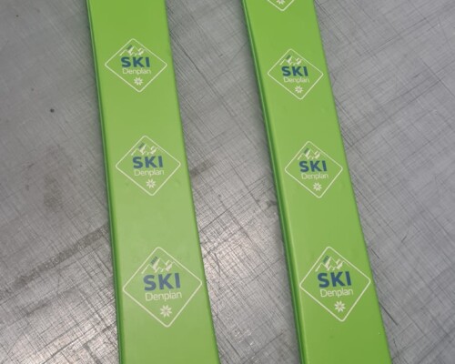 Refresh tired looking skis and add creative & branding opportunity. 1943893361