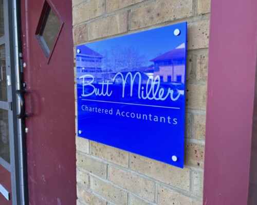 5mm thick acrylic sign, flame polished edges, printed to rear to give glass effect. Installed onto brickwork on satin silver stand off locators 5mm thick acrylic sign, flame polished edges, printed to rear to give glass effect. Installed onto brickwork on satin silver stand off locators